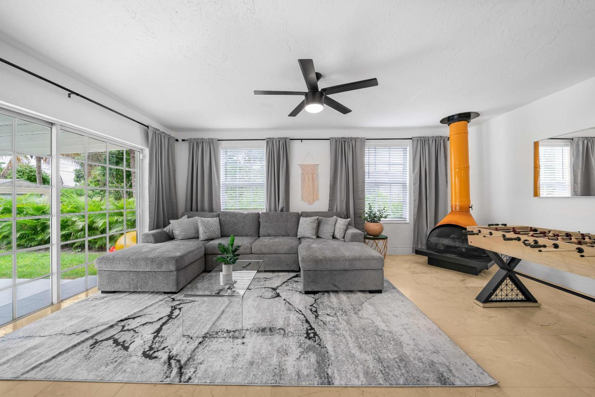 הוילה New Tropical Oasis Retreat In מיאמי מראה חיצוני תמונה
