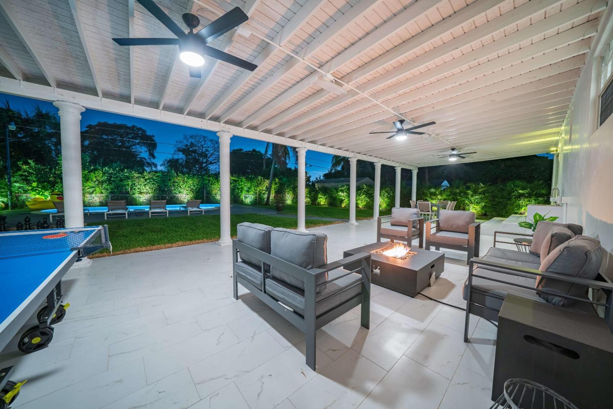 הוילה New Tropical Oasis Retreat In מיאמי מראה חיצוני תמונה